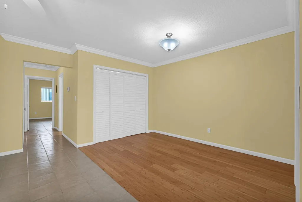 2121 NE 68th Street Fort Lauderdale FL 33308