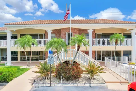 2121 NE 68th Street Fort Lauderdale FL 33308