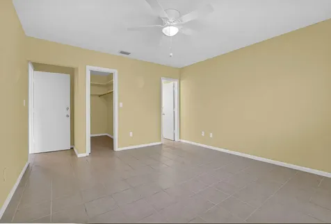 2121 NE 68th Street Fort Lauderdale FL 33308