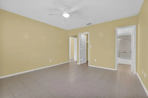 2121 NE 68th Street Fort Lauderdale FL 33308