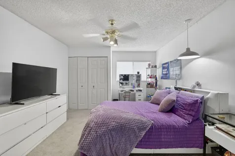 7426 Pinewalk Drive S Margate FL 33063