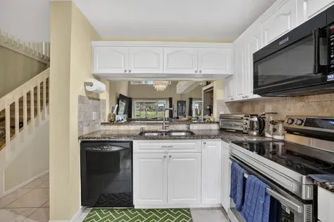 7426 Pinewalk Drive S Margate FL 33063