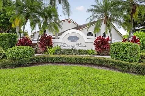 7426 Pinewalk Drive S Margate FL 33063
