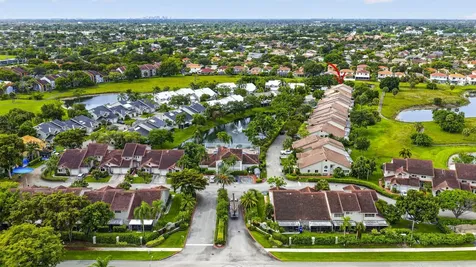 7426 Pinewalk Drive S Margate FL 33063