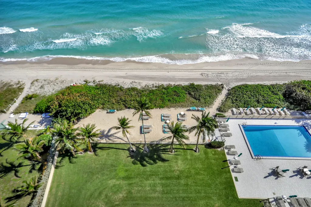 1021 Hillsboro Mile Hillsboro Beach FL 33062