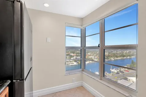 1021 Hillsboro Mile Hillsboro Beach FL 33062