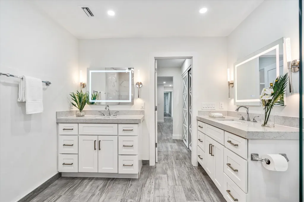 2069 SW 7th Court Boca Raton FL 33486