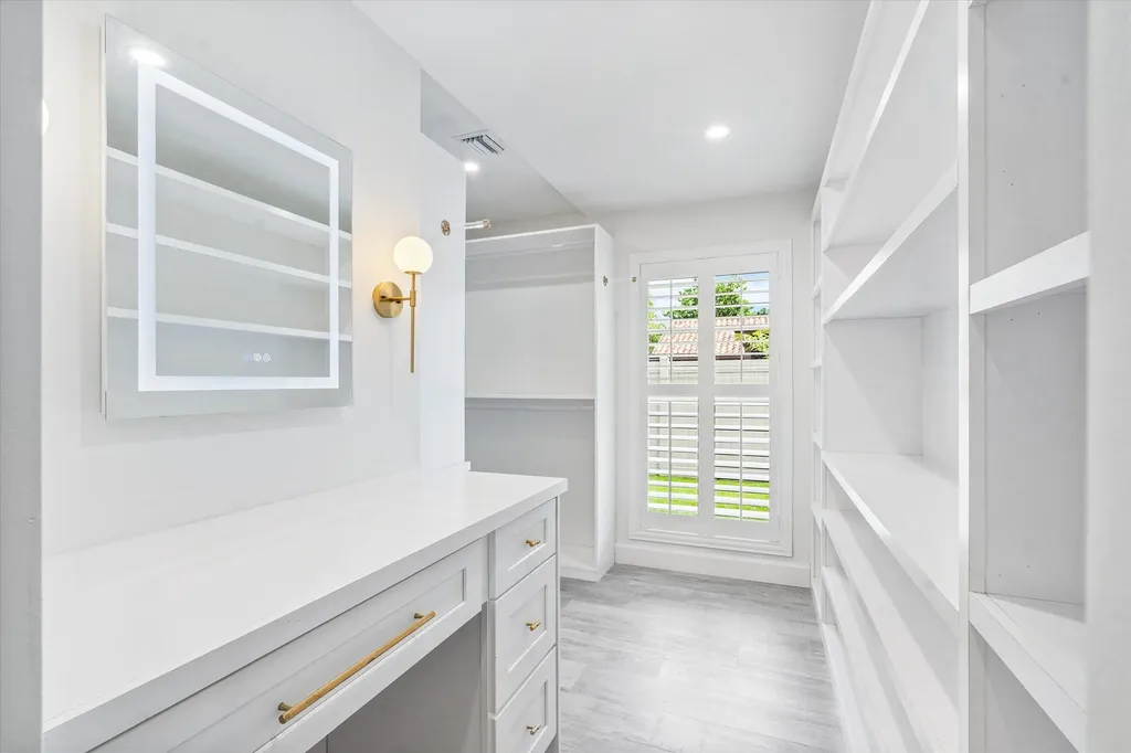 2069 SW 7th Court Boca Raton FL 33486