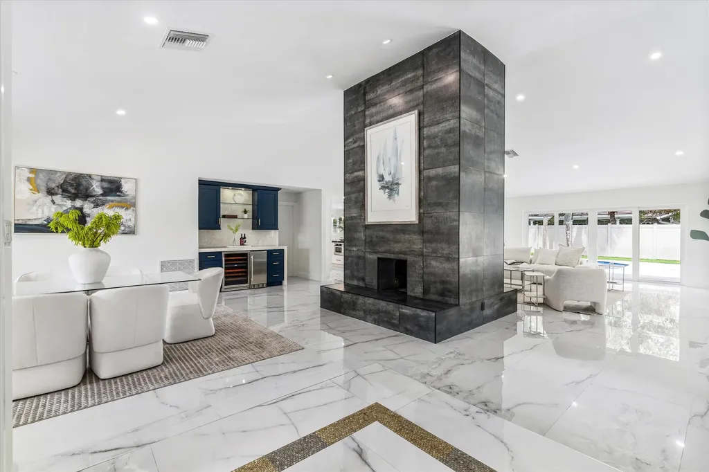 2069 SW 7th Court Boca Raton FL 33486