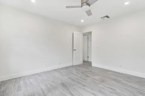 2069 SW 7th Court Boca Raton FL 33486