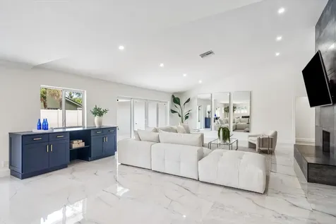2069 SW 7th Court Boca Raton FL 33486