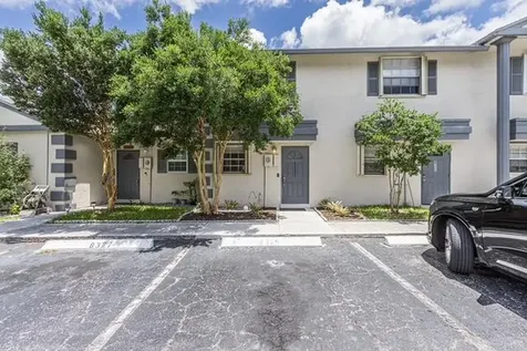 8327 Fairway Road Sunrise FL 33351