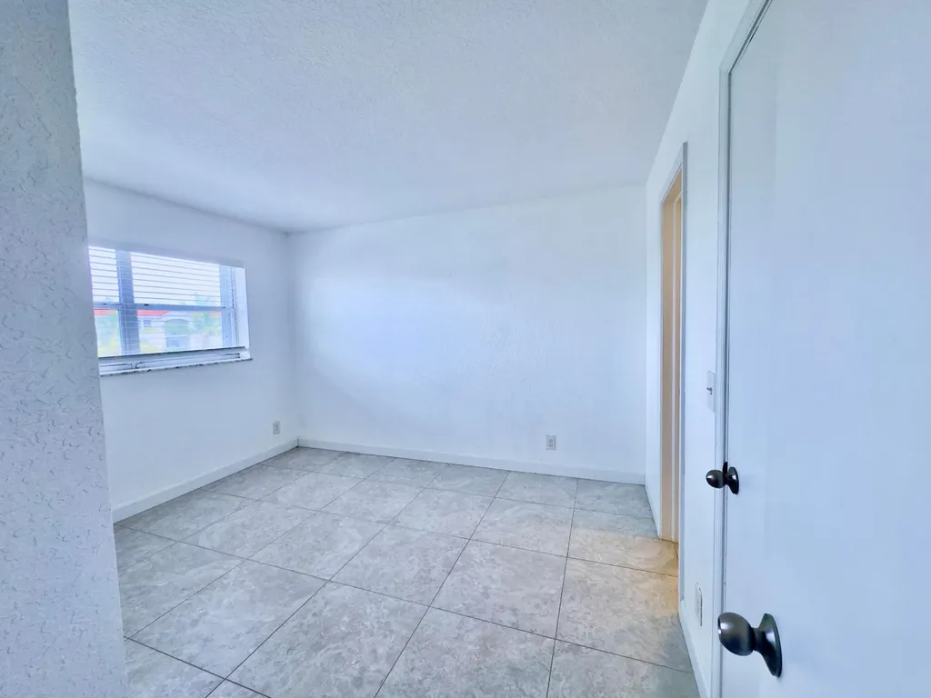 2016 S Federal Highway Boynton Beach FL 33435