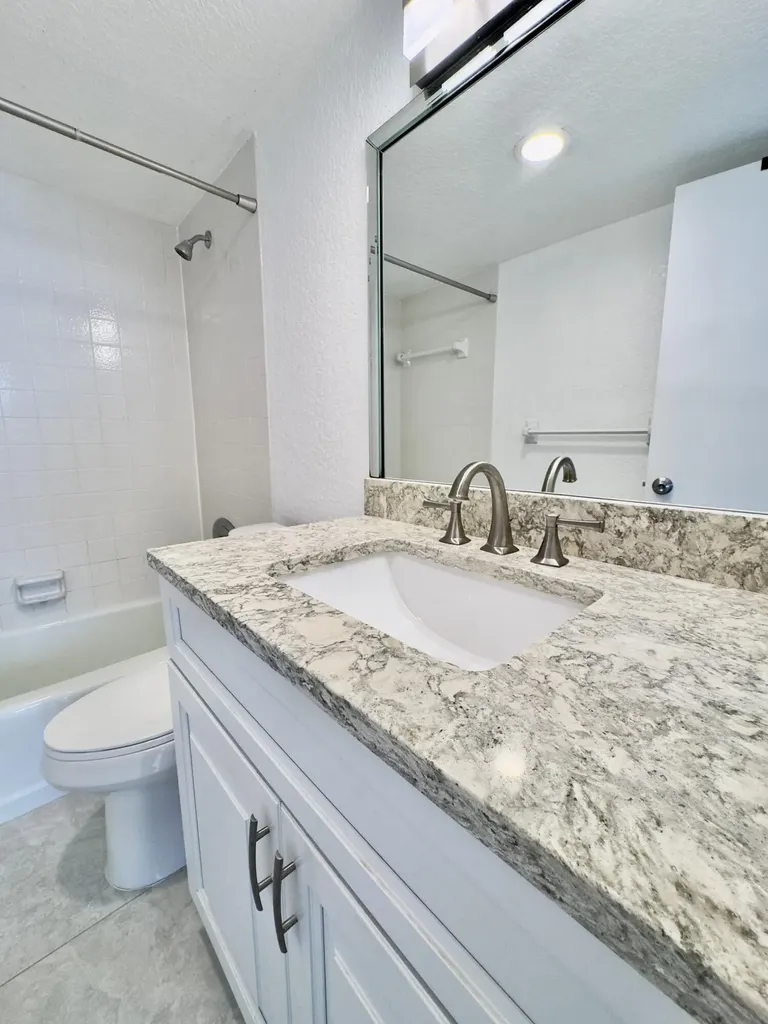 2016 S Federal Highway Boynton Beach FL 33435