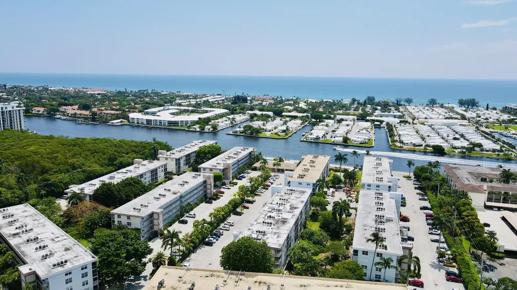 2016 S Federal Highway Boynton Beach FL 33435