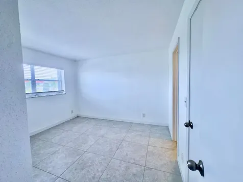 2016 S Federal Highway Boynton Beach FL 33435