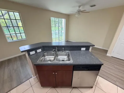 969 Tortuga Lane Riviera Beach FL 33404