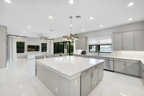 8685 Parkland Bay Drive Parkland FL 33076