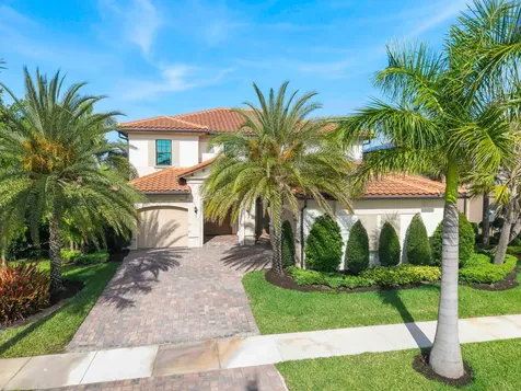 8685 Parkland Bay Drive Parkland FL 33076