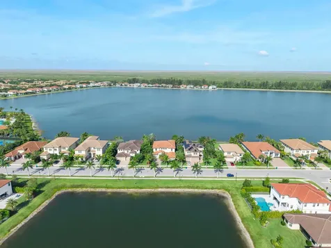 8685 Parkland Bay Drive Parkland FL 33076