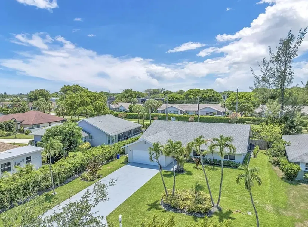 654 West Drive Delray Beach FL 33445