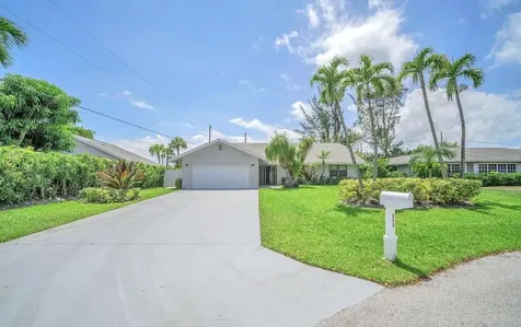 654 West Drive Delray Beach FL 33445