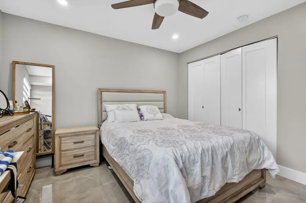 7 Piedmont A Delray Beach FL 33484