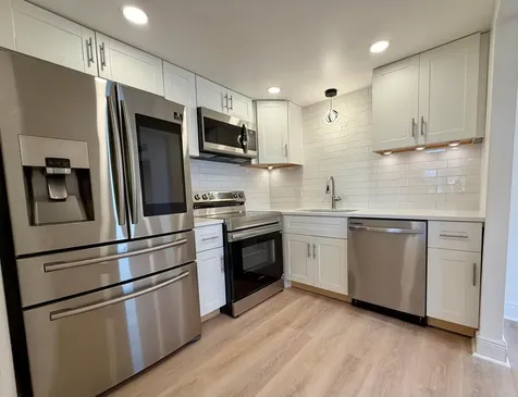 207 Tuscany D Delray Beach FL 33446