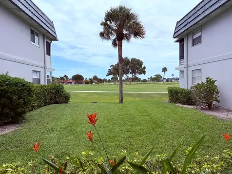 207 Tuscany D Delray Beach FL 33446