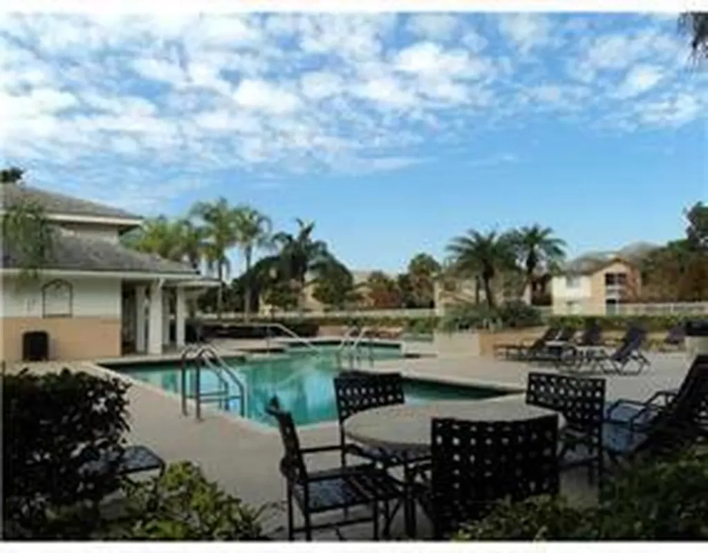 9901 Westview Drive Coral Springs FL 33076