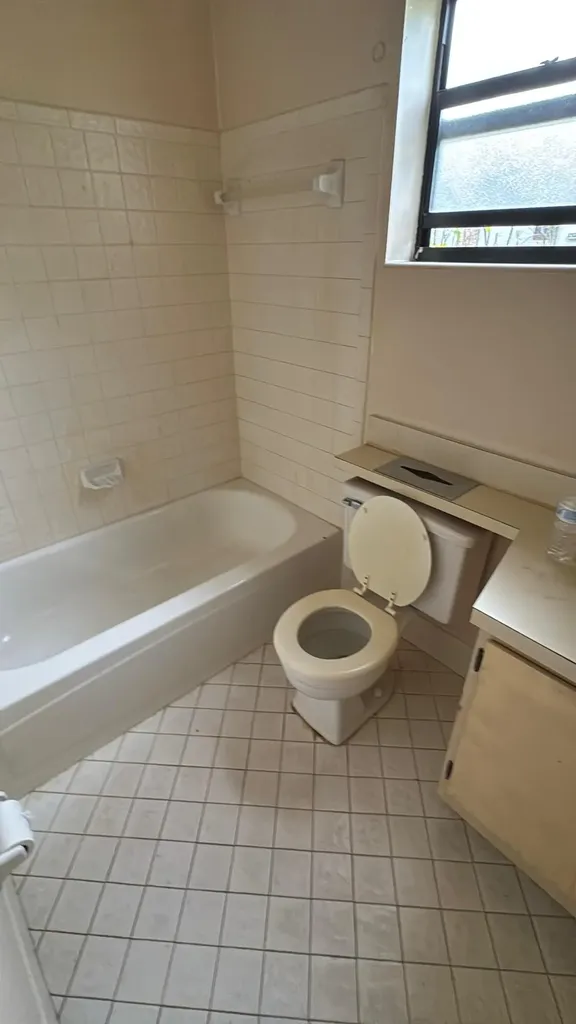 3733 NW 35th Street Coconut Creek FL 33066