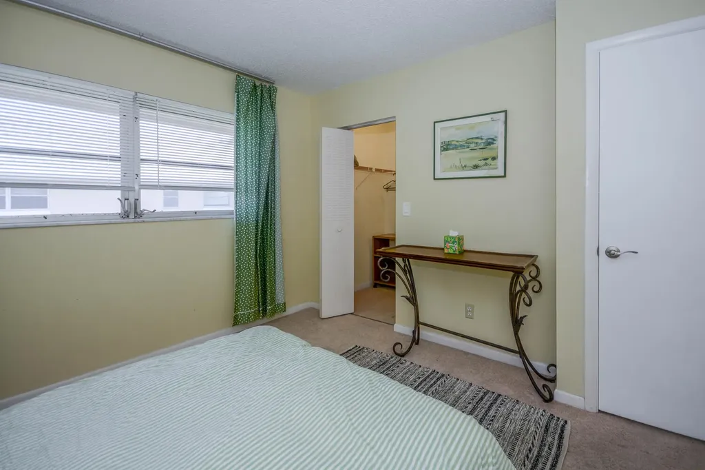 18081 SE Country Club Drive Jupiter FL 33469