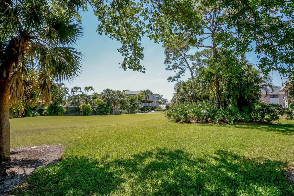 18081 SE Country Club Drive Jupiter FL 33469