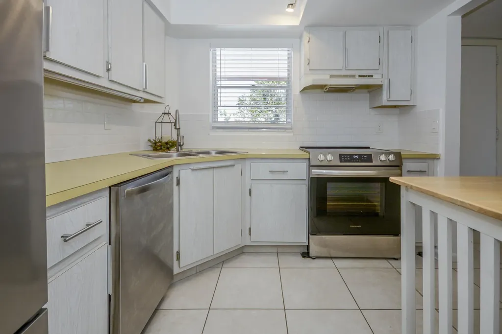 18081 SE Country Club Drive Jupiter FL 33469