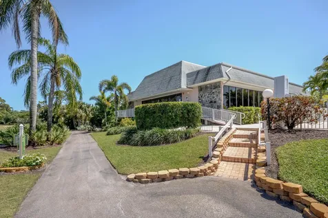 18081 SE Country Club Drive Jupiter FL 33469