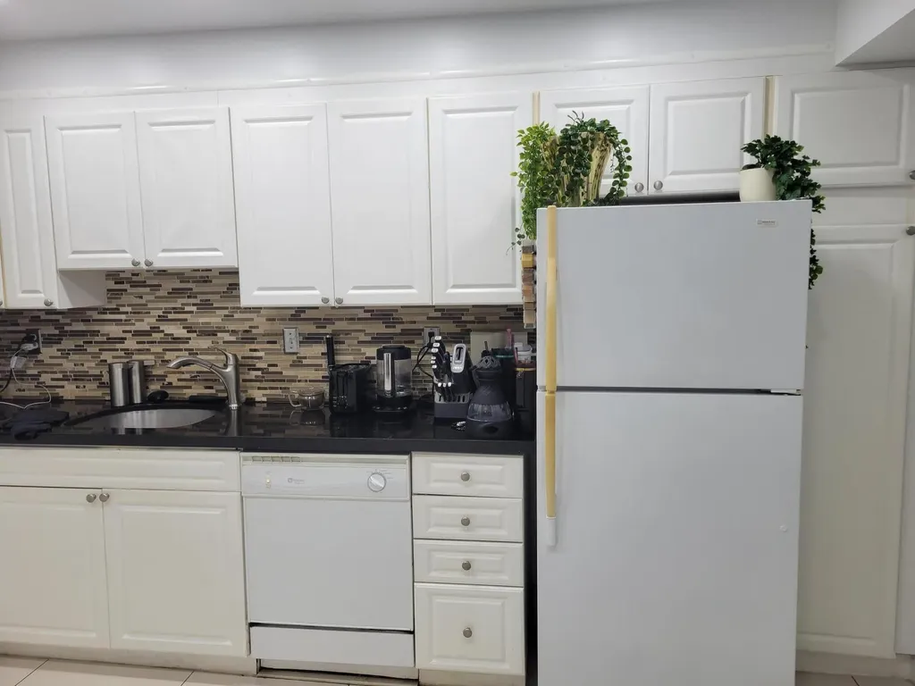 19370 Collins Avenue Sunny Isles Beach FL 33160