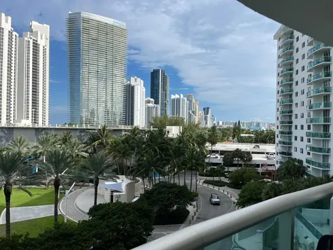 19370 Collins Avenue Sunny Isles Beach FL 33160