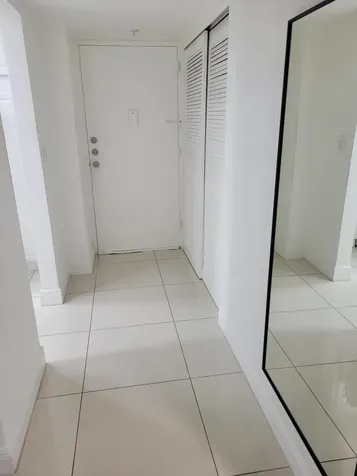 19370 Collins Avenue Sunny Isles Beach FL 33160