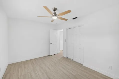 2241 SW 67th Lane Miramar FL 33023