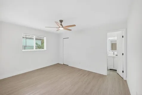 2241 SW 67th Lane Miramar FL 33023