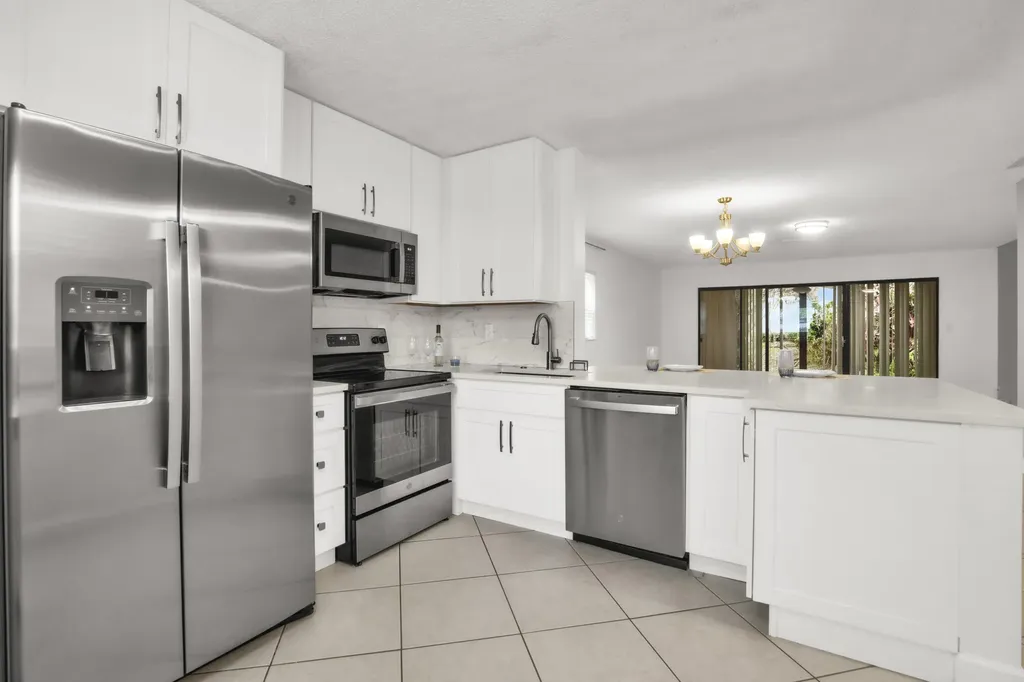 2112 NW 45th Avenue Coconut Creek FL 33066