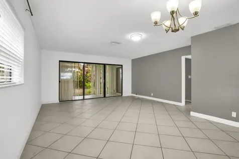 2112 NW 45th Avenue Coconut Creek FL 33066