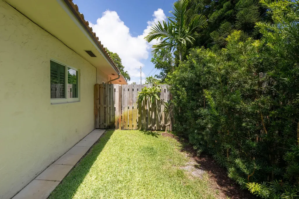 2603 NE 35th Street Fort Lauderdale FL 33306