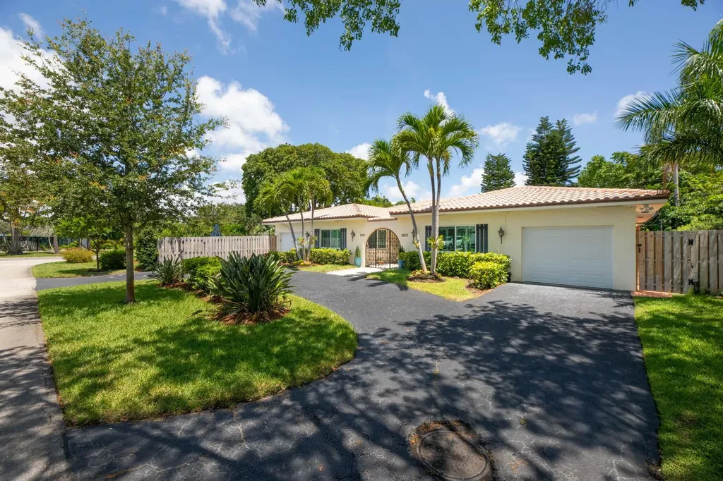 2603 NE 35th Street Fort Lauderdale FL 33306