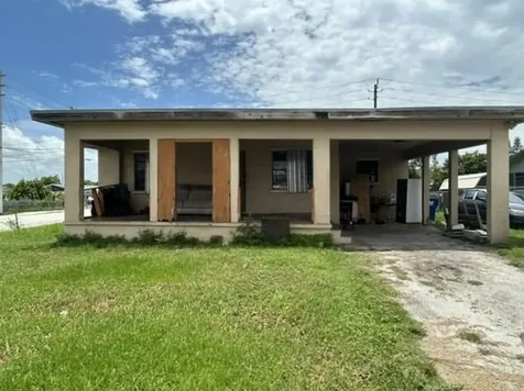 190 SW 6th Avenue South Bay FL 33493