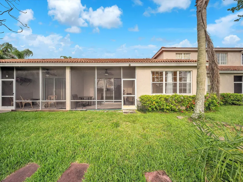 2851 E Aragon Boulevard Sunrise FL 33313