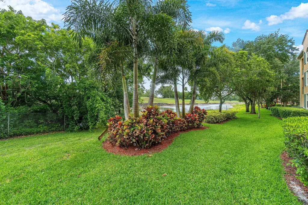 11740 St Andrews Place Wellington FL 33414
