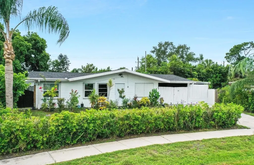 120 Banyan Drive Port St Lucie FL 34952