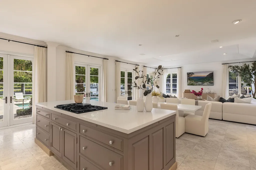 614 Tarpon Way Palm Beach FL 33480