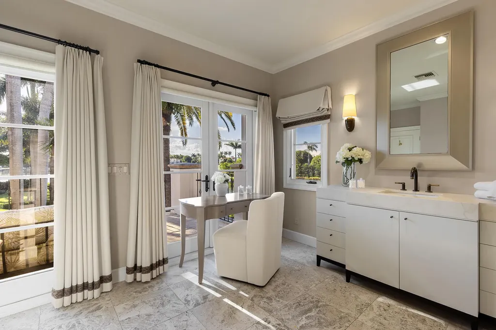 614 Tarpon Way Palm Beach FL 33480